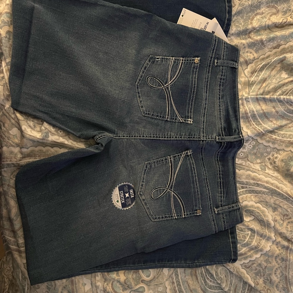 Wallflower jeans brand new with tags